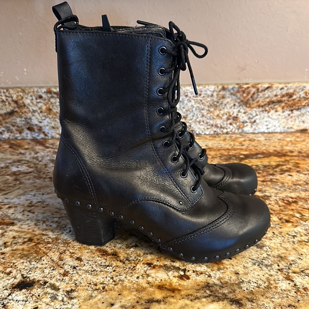 Dansko Martha Black Leather Heeled Boots